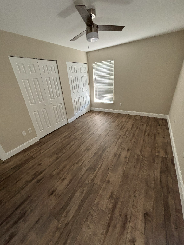 Building Photo - 3993 NW Cinnamon Tree Cir