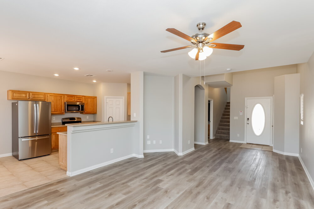 Building Photo - 8853 Red Fox Dr