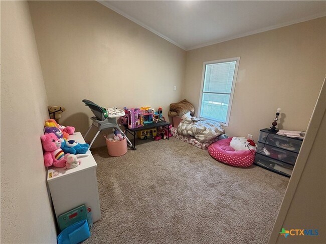 Building Photo - 1707 Pontotoc Trce