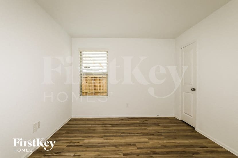 Building Photo - 18467 Cobalt Cove Ln