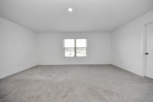 Building Photo - 19523 Manduca Dr