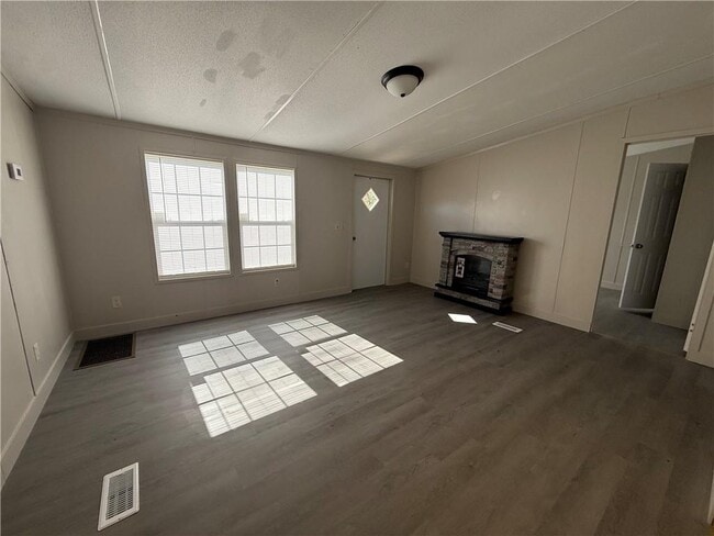 Building Photo - 129 Asa Dorsey Rd