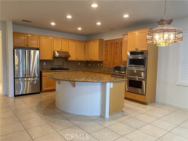 Building Photo - 28391 Long Meadow Dr