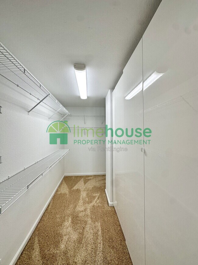 Building Photo - 1503 Vinsa Ct