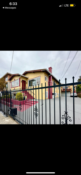 Building Photo - 850 40th St