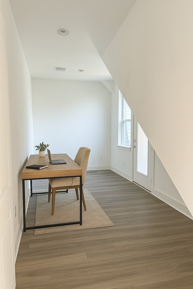 Building Photo - 5313 Chas Ln