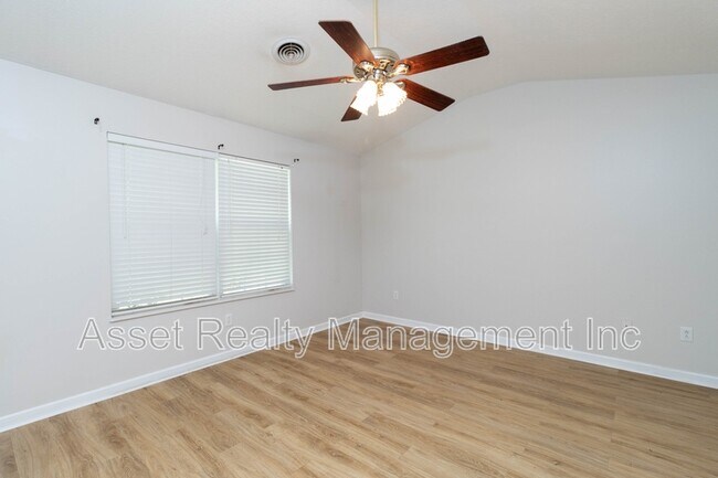 Building Photo - 3211 Misty Hill Way