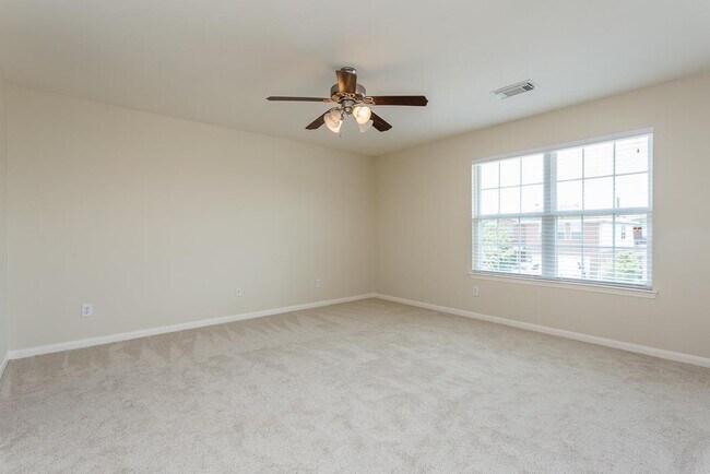 Building Photo - 8438 Resada Park Ln
