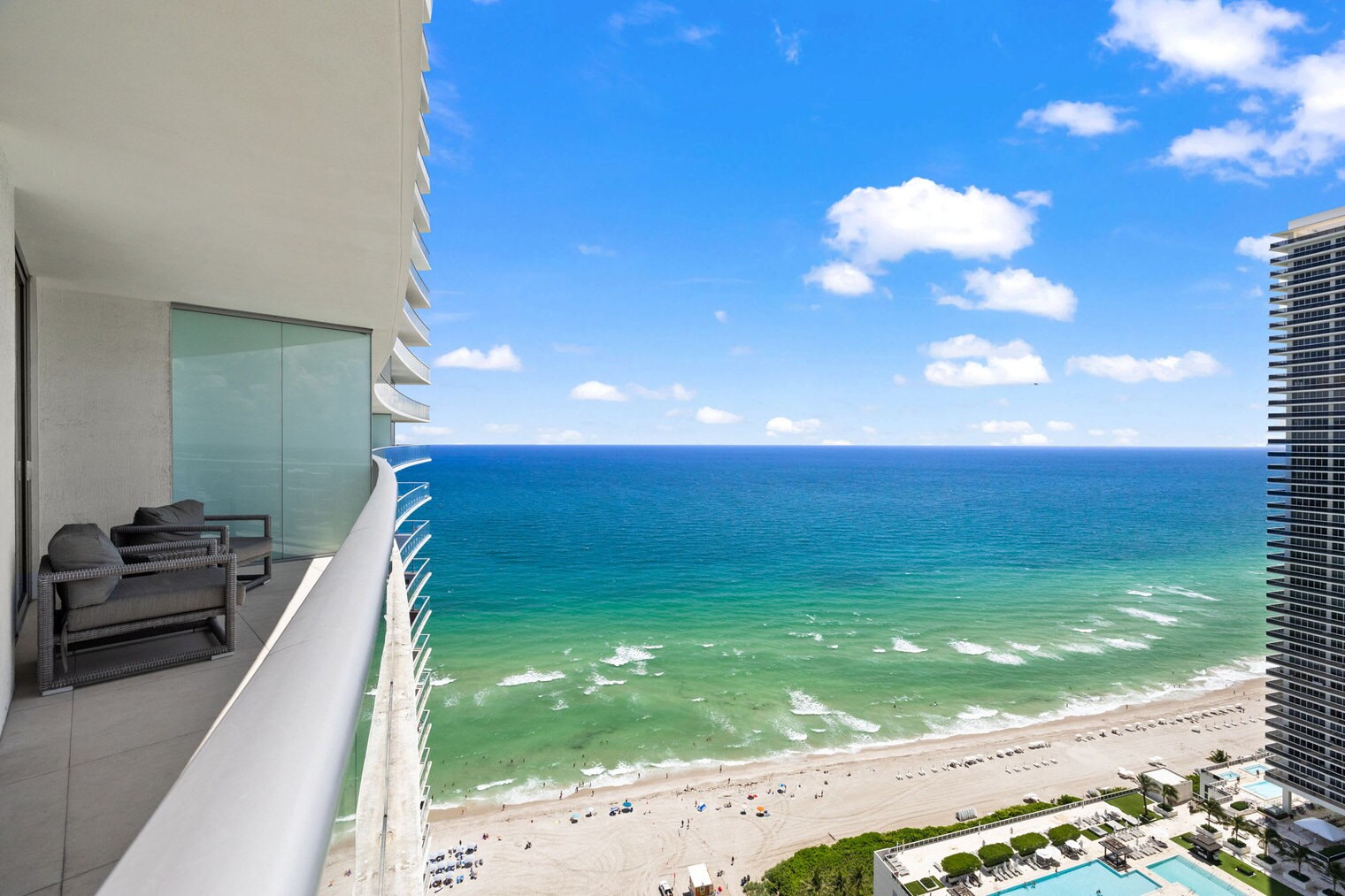 Building Photo - 4111 S Ocean Dr
