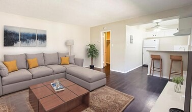 Building Photo - Park Plaza Apts