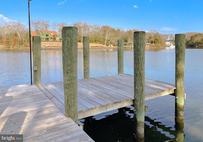 Building Photo - 45093 Smiths Nursery Rd