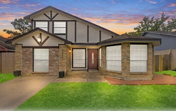 Building Photo - 3823 Suttonford Dr