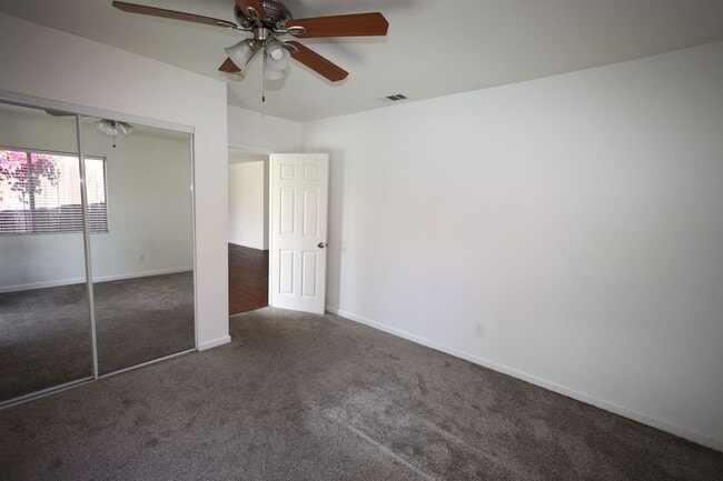 Building Photo - 1604 E Palm Ave