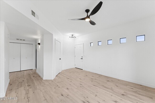 Building Photo - 3434 E Baseline Rd