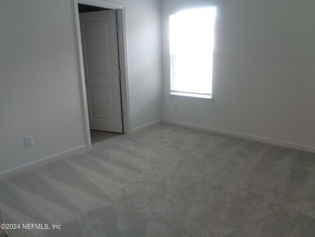 Building Photo - Middleburg Townhome for Rent