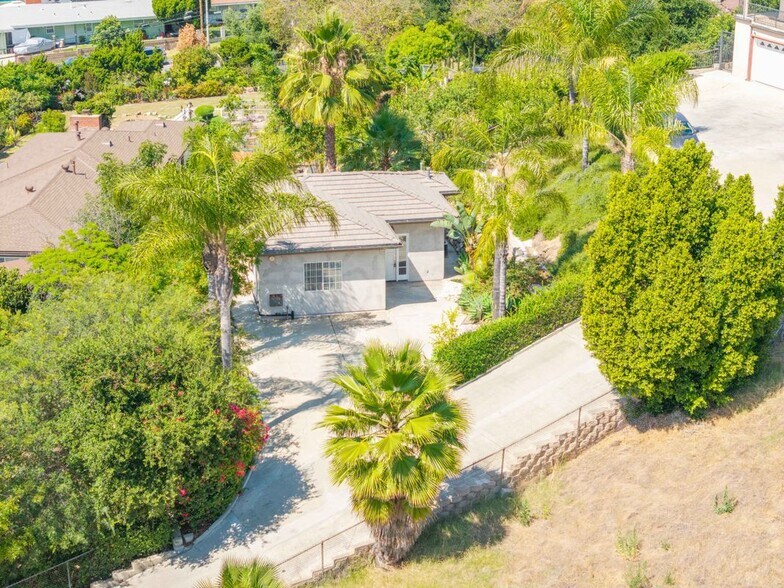 Building Photo - 1712 Pass and Covina Rd