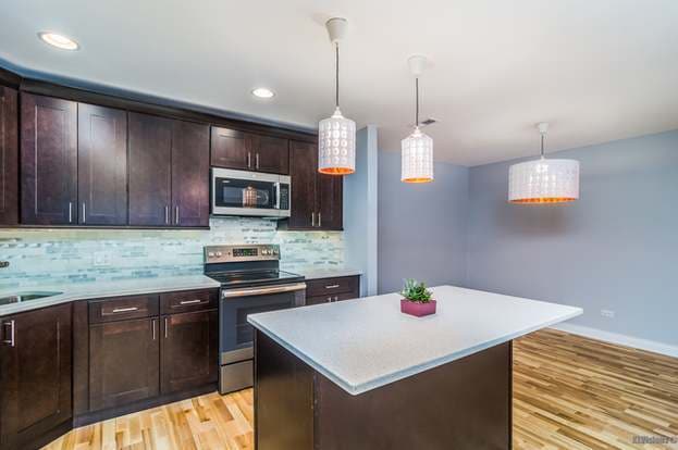 Building Photo - 1026 Castilian Ct