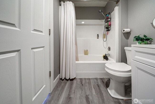 Building Photo - 10617-10617 10th Ave Ct S