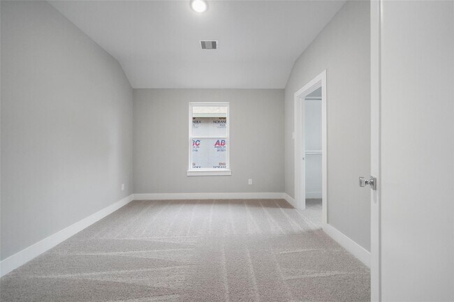 Building Photo - 6424 Cebra St