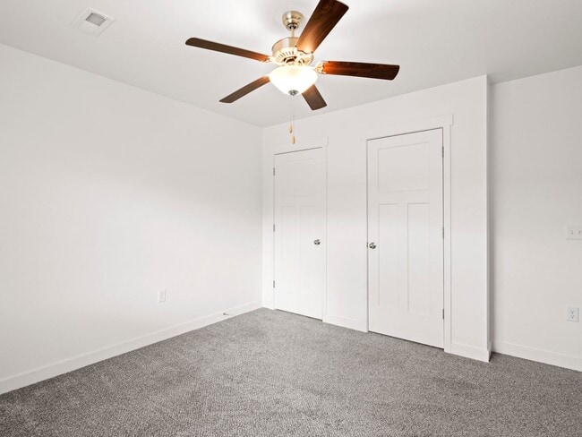 Building Photo - 14911 S Tumble Rock Way