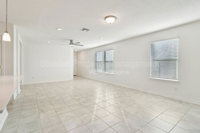 Building Photo - 15506 Selene View