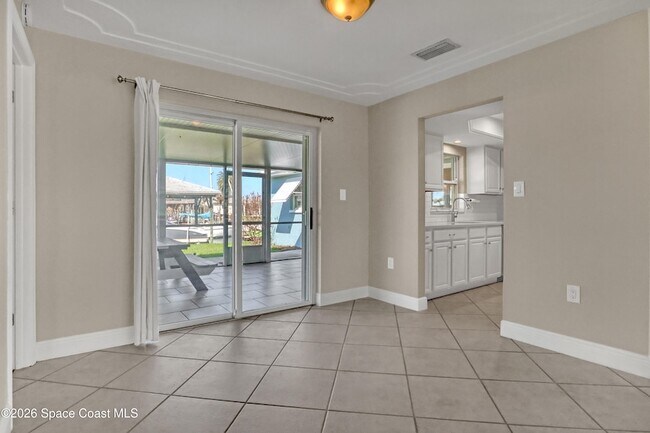 Building Photo - 410 Sparrow Dr