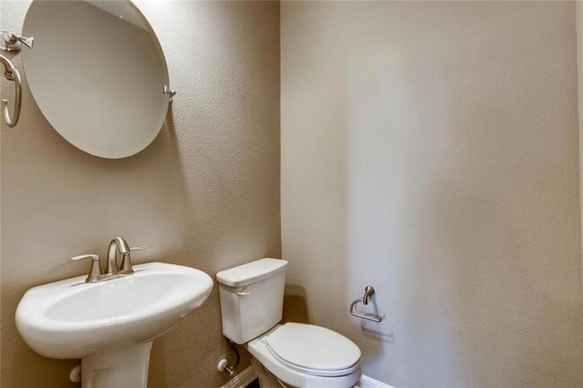 Building Photo - 7500 Colina Vista Loop