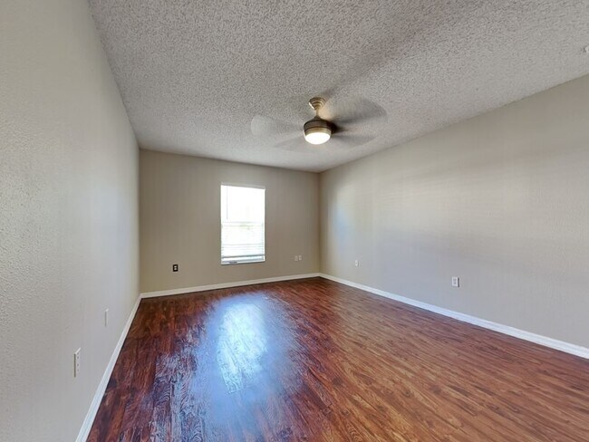 Building Photo - 6908 Waterbrook Ct