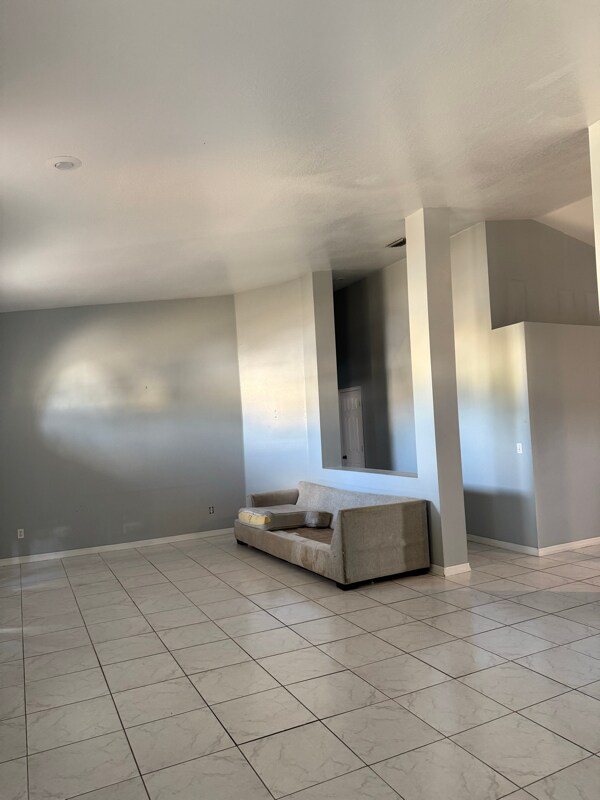 Building Photo - 1717 Powder Ridge Dr