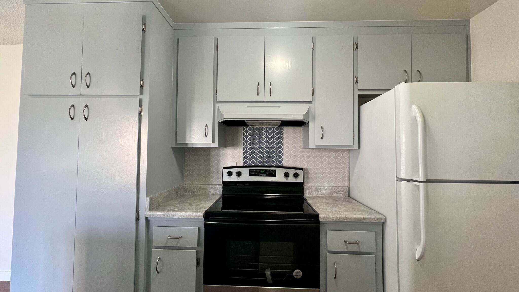 Building Photo - 1342 Shawn Dr