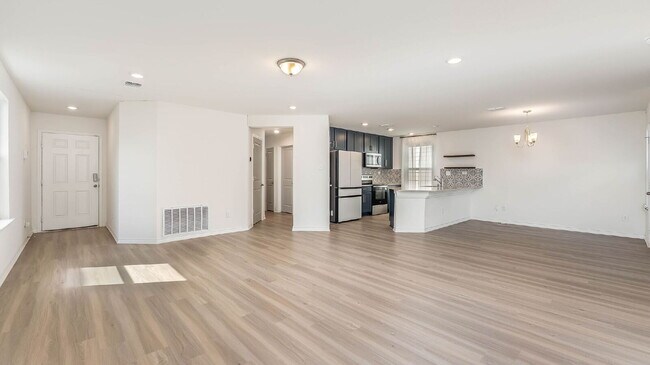 Building Photo - 11727 Black Rose