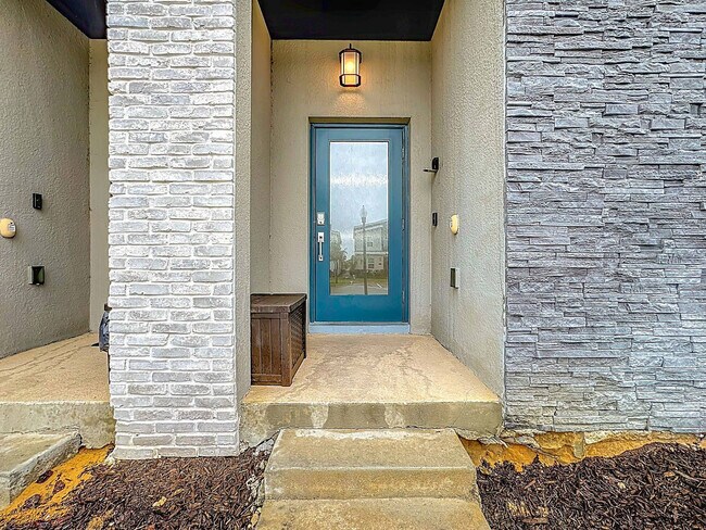 Building Photo - 1248 Challenge Dr