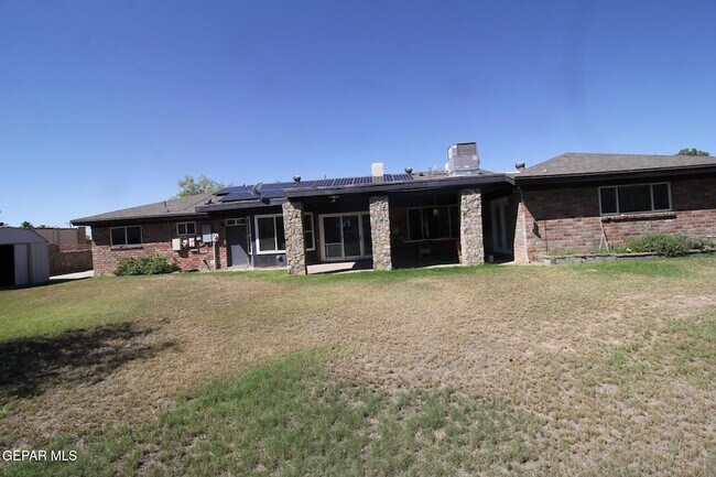 Building Photo - 19014 Armington Dr