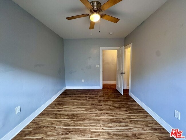 Building Photo - 1151 E 15th St