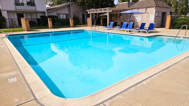 Building Photo - 9556 Easter Way