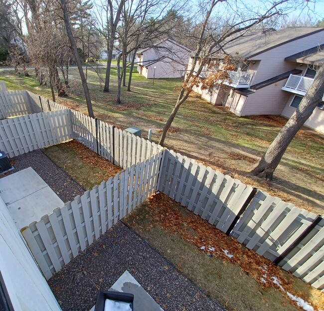 Building Photo - 3215 Fairfax St