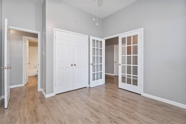 Building Photo - 5112 Carefree Dr