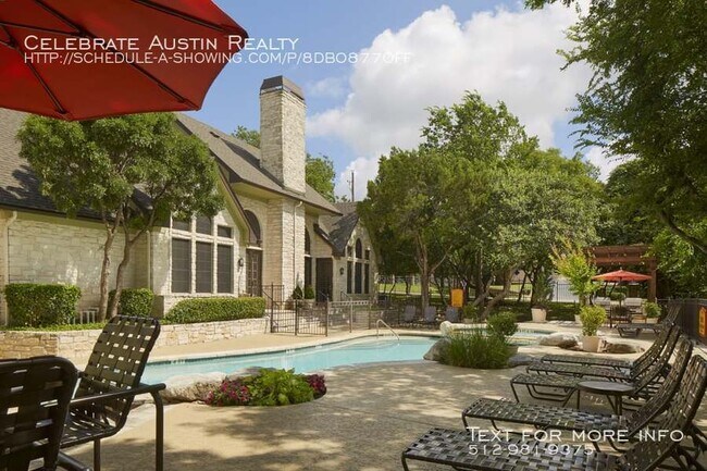 Building Photo - Museo