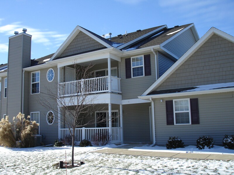 Building Photo - 703 Prairie View Rd