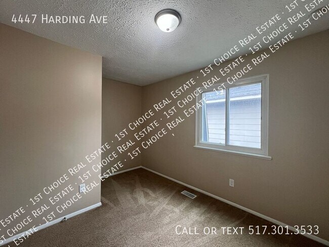 Building Photo - 4447 Harding Ave