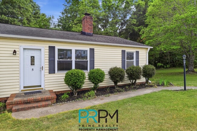 Building Photo - 5 Parkstone Ct