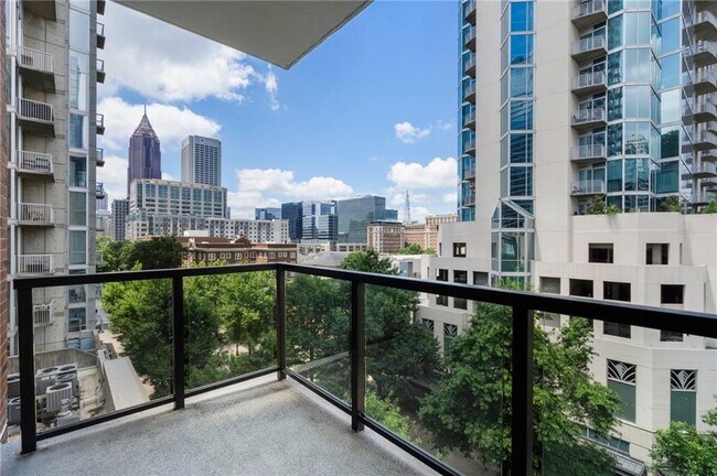 Building Photo - 867 Peachtree St NE