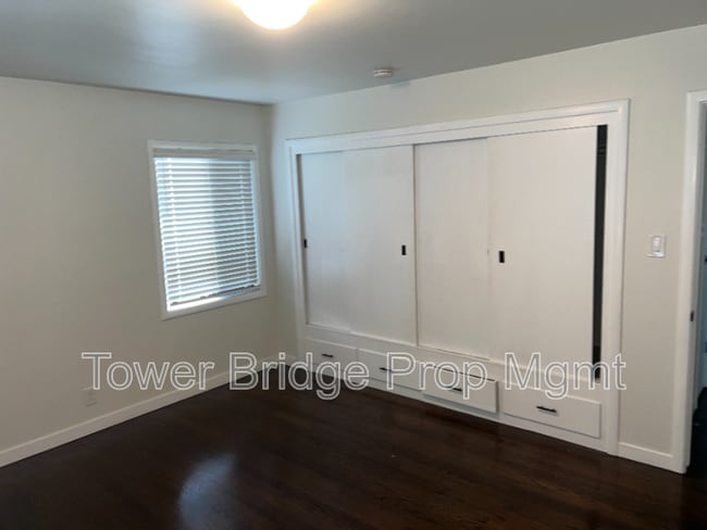 Building Photo - 5724 Callister Ave