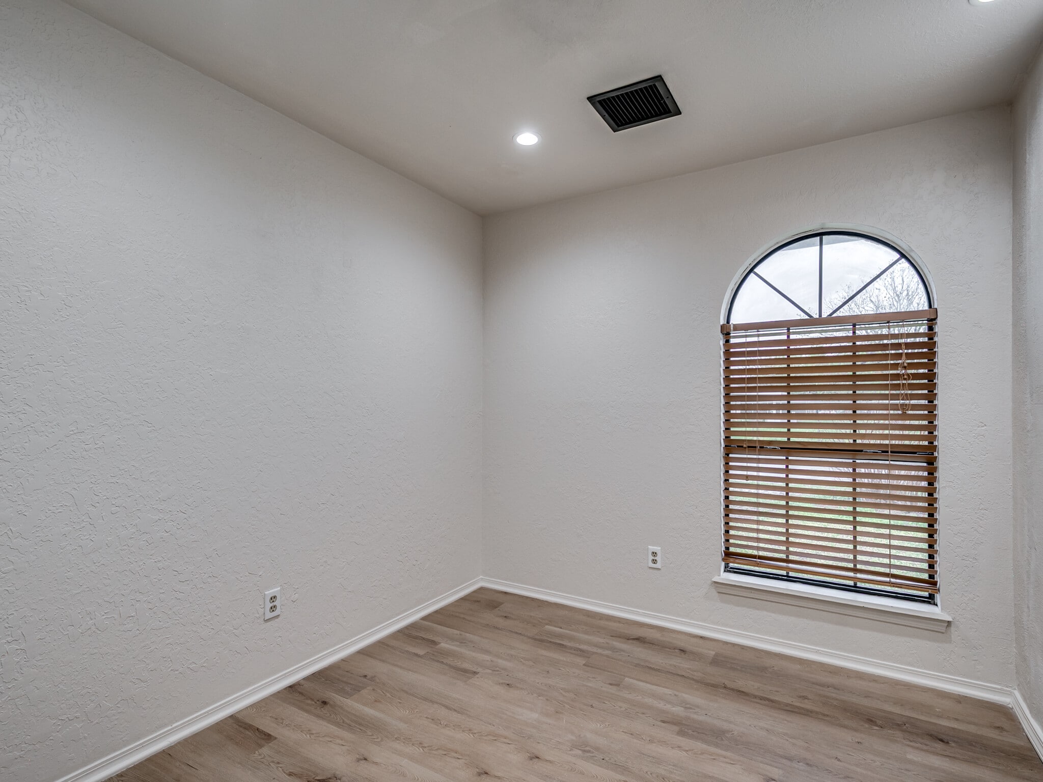 Bedroom 2 - 5301 SE 82nd St