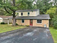 Building Photo - 10216 Woodbridge Dr
