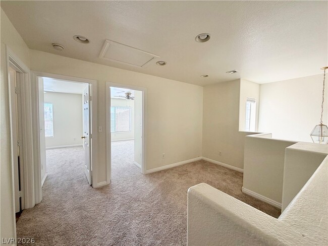 Building Photo - 4556 Hearts Desire Ave