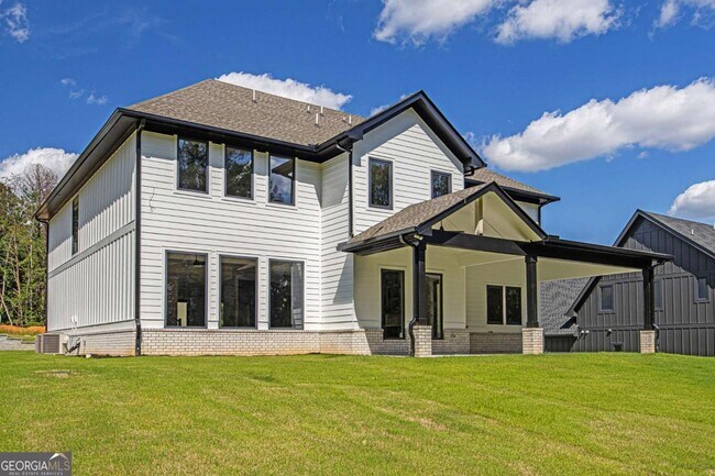 Building Photo - 83 Deer Cyn Dr