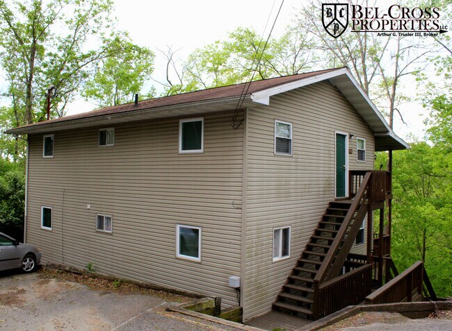 Building Photo - 349 Gilmore St