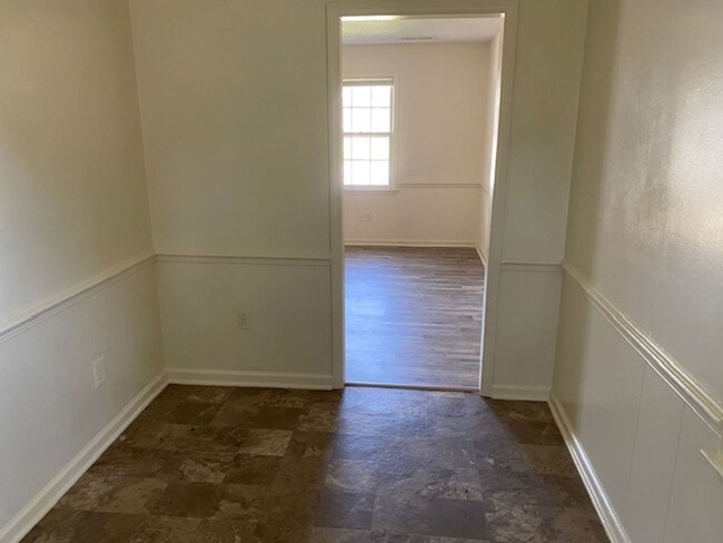 Building Photo - 2 Bedroom House on Corner Lot - Nash County