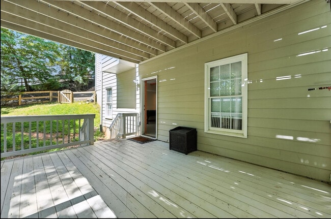 Building Photo - 1079 Blankets Creek Dr